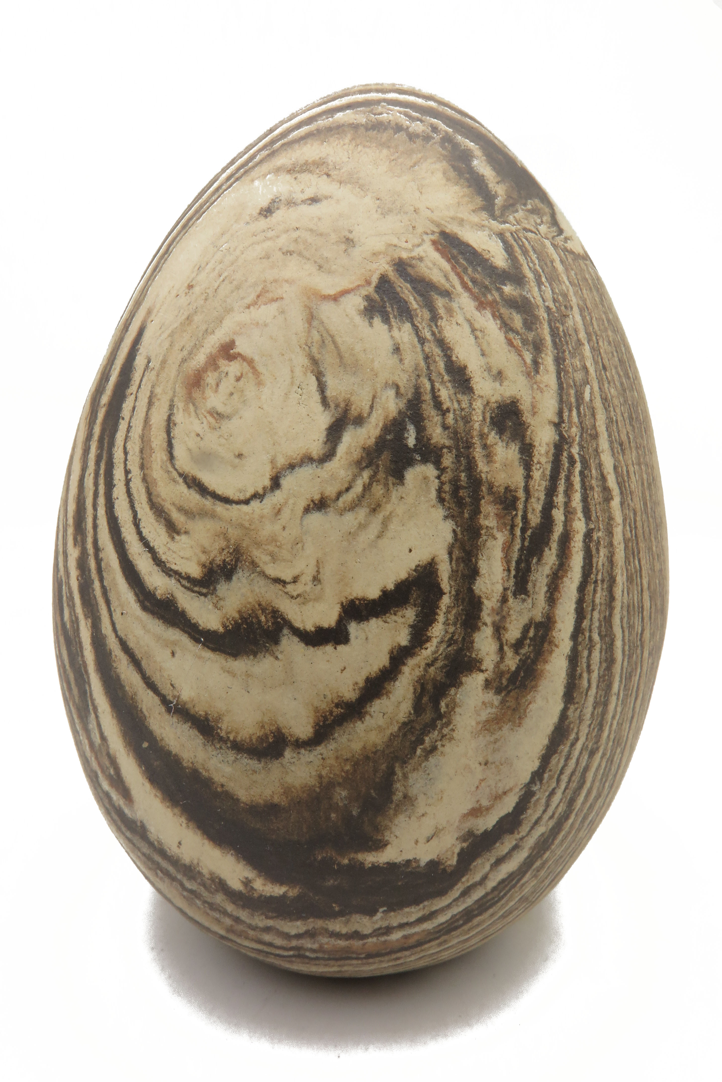  Eier wie aus Stein gehauen/ L 19 cm